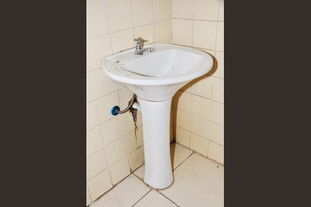 Casa à venda com 110m², 3 quartos e 3 vagasDetalhe  - Banheiro Social