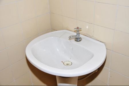 Casa à venda com 110m², 3 quartos e 3 vagasDetalhe  - Banheiro Social dos Quartos