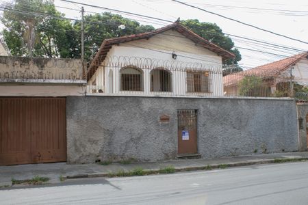 Casa à venda com 128m², 5 quartos e 1 vagainstalação de placa