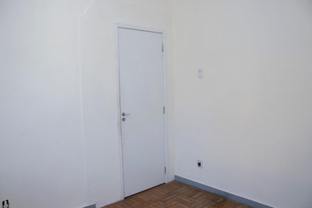 Casa à venda com 128m², 5 quartos e 1 vagaQuarto 1