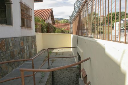 Casa à venda com 128m², 5 quartos e 1 vagaÁrea externa