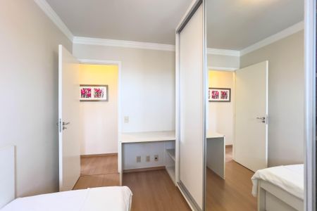 Apartamento à venda com 140m², 3 quartos e 2 vagasQuarto 3