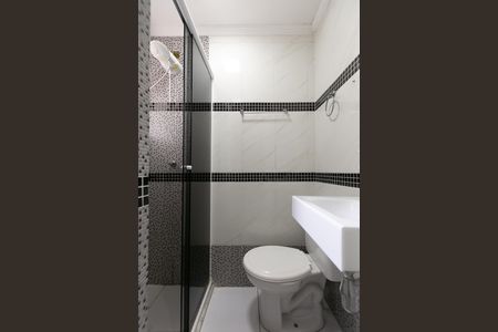 Casa para alugar com 130m², 3 quartos e 1 vaga Casa para alugar com 130m², 3 quartos e 1 vagaBanheiro da Suíte