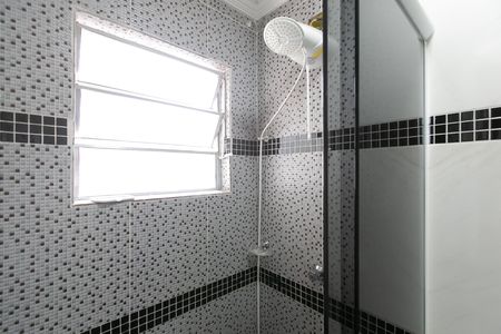 Casa para alugar com 130m², 3 quartos e 1 vaga Casa para alugar com 130m², 3 quartos e 1 vagaBanheiro da Suíte