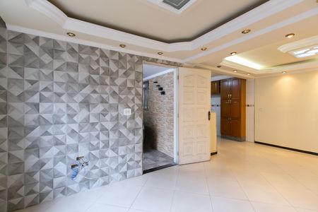 Casa para alugar com 130m², 3 quartos e 1 vaga Casa para alugar com 130m², 3 quartos e 1 vagaSala