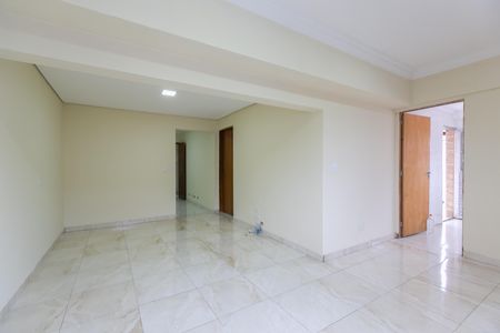 Casa para alugar com 130m², 3 quartos e 1 vaga Casa para alugar com 130m², 3 quartos e 1 vagaSala 2