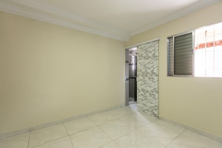 Casa para alugar com 130m², 3 quartos e 1 vaga Casa para alugar com 130m², 3 quartos e 1 vagaSuíte
