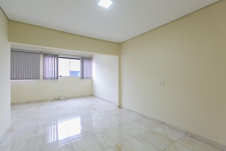 Sala 2 de casa para alugar com 3 quartos, 130m² em Vila Taquari, São Paulo