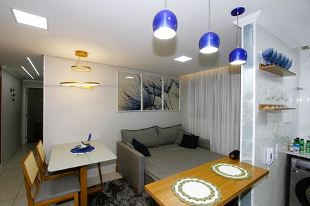 Sala de apartamento à venda com 2 quartos, 47m² em Jk, Contagem