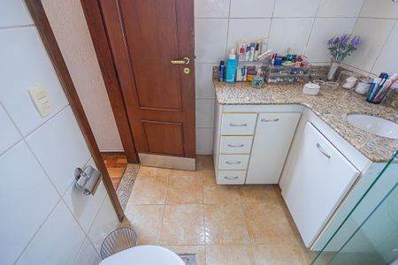 Apartamento à venda com 224m², 4 quartos e 4 vagas Apartamento à venda com 224m², 4 quartos e 4 vagassuite