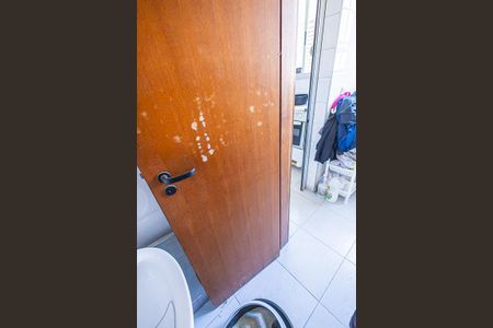 Apartamento à venda com 224m², 4 quartos e 4 vagas Apartamento à venda com 224m², 4 quartos e 4 vagasbanheiro de serviço