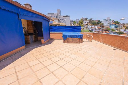 Apartamento à venda com 224m², 4 quartos e 4 vagas Apartamento à venda com 224m², 4 quartos e 4 vagascobertura