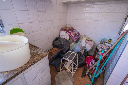 Apartamento à venda com 224m², 4 quartos e 4 vagas Apartamento à venda com 224m², 4 quartos e 4 vagascozinha / cobertura