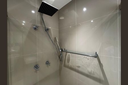 Apartamento à venda com 192m², 4 quartos e 3 vagasSuíte 4 - Banheiro