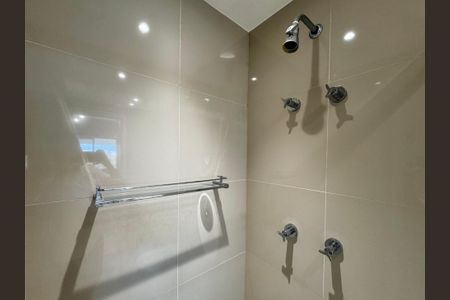 Apartamento à venda com 192m², 4 quartos e 3 vagasSuíte 2 - Banheiro