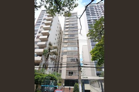 Apartamento para alugar com 168m², 3 quartos e 2 vagasFachada