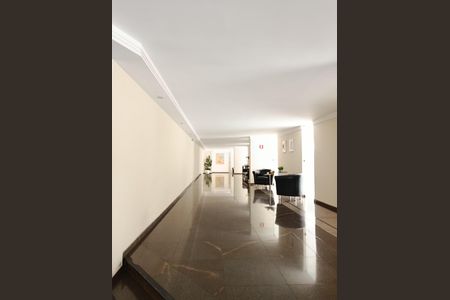 Apartamento para alugar com 168m², 3 quartos e 2 vagasHall de entrada