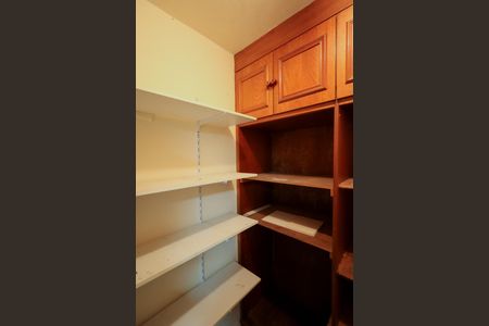 Apartamento à venda com 92m², 3 quartos e 1 vaga Apartamento à venda com 92m², 3 quartos e 1 vagaQuarto de Serviço