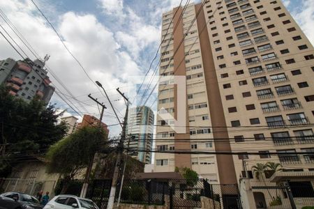 Apartamento à venda com 92m², 3 quartos e 1 vaga Apartamento à venda com 92m², 3 quartos e 1 vagaFachada