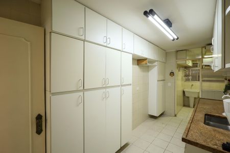 Apartamento à venda com 92m², 3 quartos e 1 vaga Apartamento à venda com 92m², 3 quartos e 1 vagaCozinha