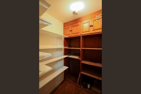 Apartamento à venda com 92m², 3 quartos e 1 vaga Apartamento à venda com 92m², 3 quartos e 1 vagaQuarto de Serviço