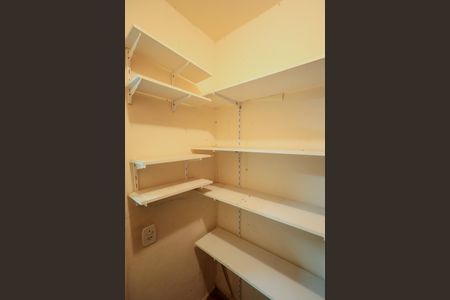 Apartamento à venda com 92m², 3 quartos e 1 vaga Apartamento à venda com 92m², 3 quartos e 1 vagaQuarto de Serviço