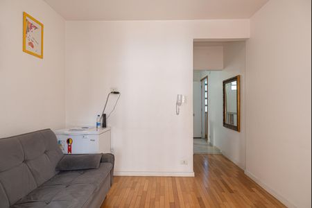 Apartamento à venda com 40m², 1 quarto e sem vaga Apartamento à venda com 40m², 1 quarto e sem vagaSala