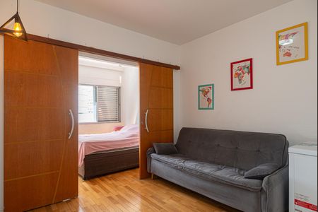 Apartamento à venda com 40m², 1 quarto e sem vaga Apartamento à venda com 40m², 1 quarto e sem vagaSala