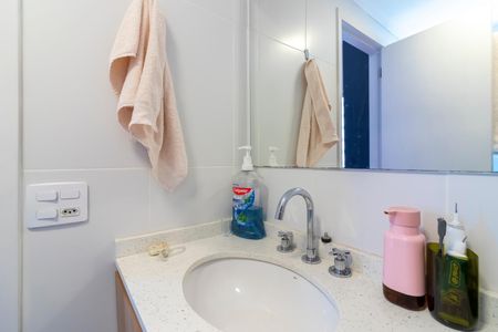 Apartamento à venda com 60m², 2 quartos e 1 vagaBanheiro da Suíte