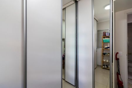 Apartamento à venda com 60m², 2 quartos e 1 vagaQuarto 2