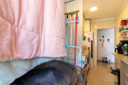 Apartamento à venda com 60m², 2 quartos e 1 vagaÁrea de Serviço