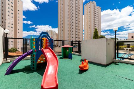 Apartamento à venda com 60m², 2 quartos e 1 vagaÁrea comum - Playground
