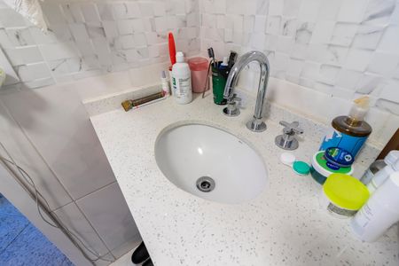 Apartamento à venda com 60m², 2 quartos e 1 vagaBanheiro 2