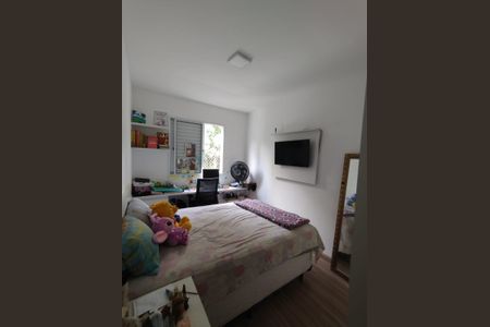 Quarto 1 de apartamento para alugar com 2 quartos, 45m² em Jardim Maria Rosa, Taboão da Serra