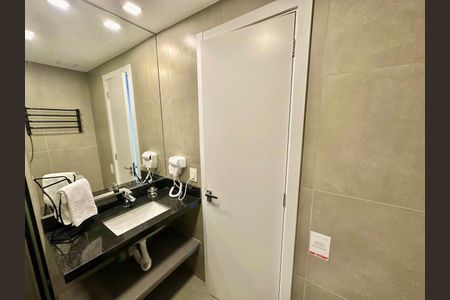 Apartamento para alugar com 24m², 1 quarto e sem vaga Apartamento para alugar com 24m², 1 quarto e sem vagaBanheiro