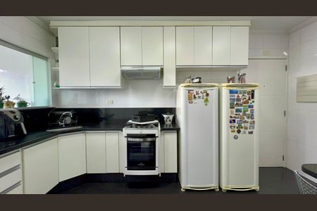 Apartamento à venda com 117m², 3 quartos e 2 vagasCozinha