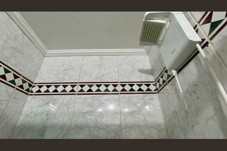 Apartamento à venda com 117m², 3 quartos e 2 vagasBanheiro