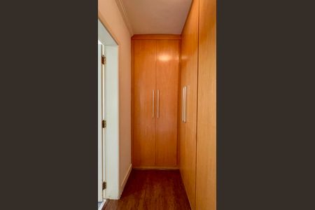Apartamento à venda com 117m², 3 quartos e 2 vagasCloset da suíte