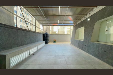 Apartamento à venda com 117m², 3 quartos e 2 vagasChurrasqueira