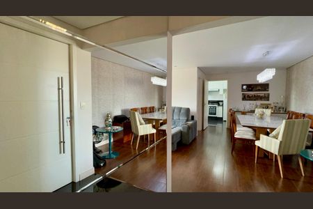 Apartamento à venda com 117m², 3 quartos e 2 vagasSala