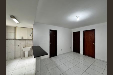 Sala de apartamento para alugar com 2 quartos, 60m² em Recreio dos Bandeirantes, Rio de Janeiro