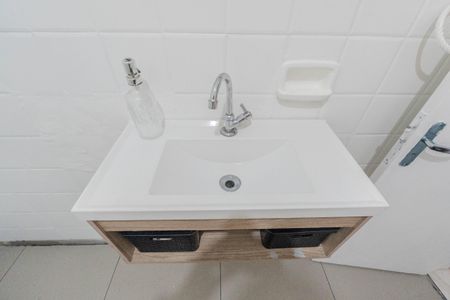 Apartamento para alugar com 54m², 2 quartos e sem vagaBanheiro