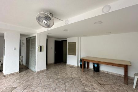 Apartamento à venda com 103m², 3 quartos e sem vaga