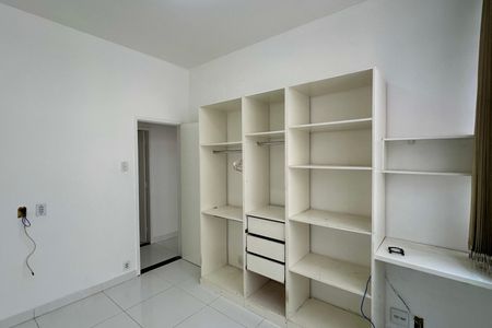 Apartamento à venda com 103m², 3 quartos e sem vaga