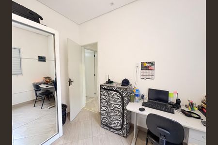 Casa à venda com 100m², 4 quartos e 2 vagasQuarto 1 