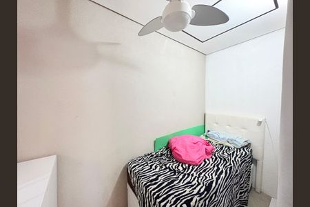 Casa à venda com 100m², 4 quartos e 2 vagasQuarto extra