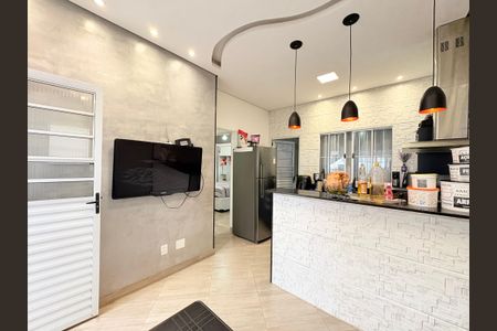 Sala de casa à venda com 4 quartos, 100m² em Parque Residencial Jundiaí Ii, Jundiaí