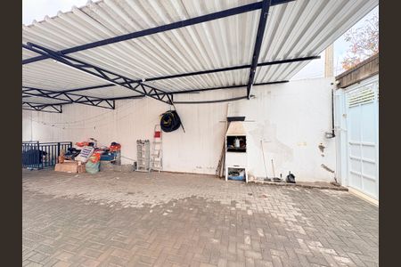 Casa à venda com 100m², 4 quartos e 2 vagasGaragem