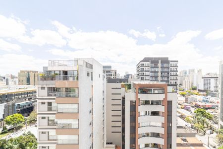 Varanda de kitnet/studio para alugar com 1 quarto, 22m² em Indianópolis, São Paulo
