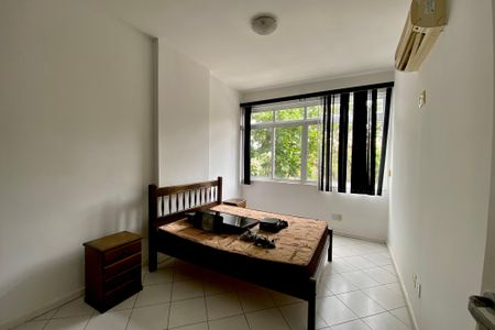 Apartamento à venda com 92m², 2 quartos e 1 vaga Apartamento à venda com 92m², 2 quartos e 1 vagaQuarto 1